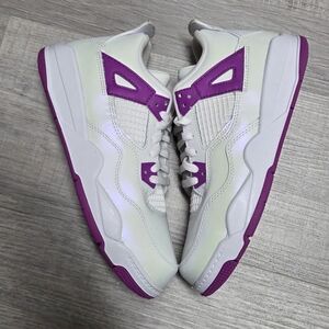 Jordan 4 Hyper Voilet